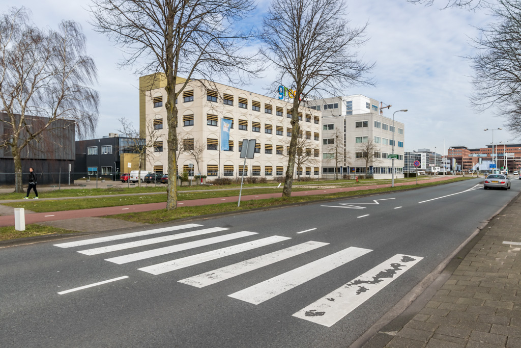 Urban-Industrial-8954